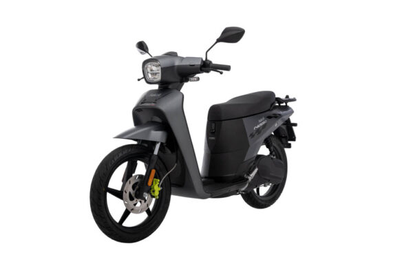 Askoll NGS3 titanium - Elektroroller grau